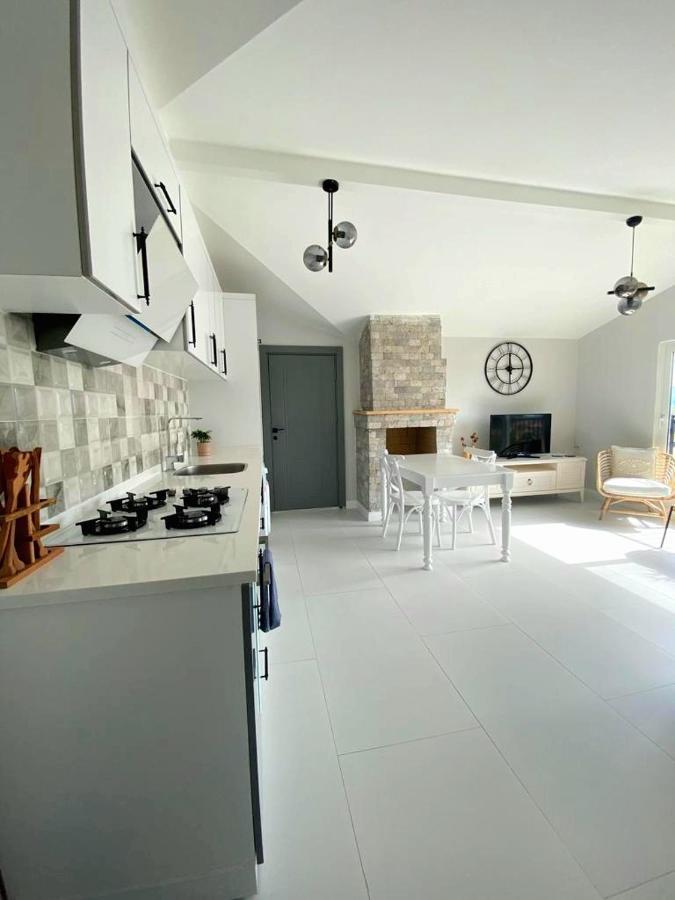 Airport Blue Eye Apartment Dalaman Best Location Also Suitable For Day Rentals Ideal For Air Travelers, 5 Km Close To Airport ภายนอก รูปภาพ
