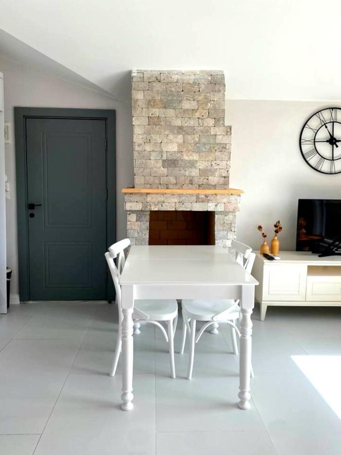 Airport Blue Eye Apartment Dalaman Best Location Also Suitable For Day Rentals Ideal For Air Travelers, 5 Km Close To Airport ภายนอก รูปภาพ